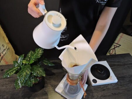  Coffee Gear for Christmas Gift - FELLOW Stagg EKG Electric Pour Over Kettle (Black) | image - 3